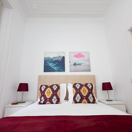 Inn-Chiado Boulevard Guest House Lissabon Buitenkant foto