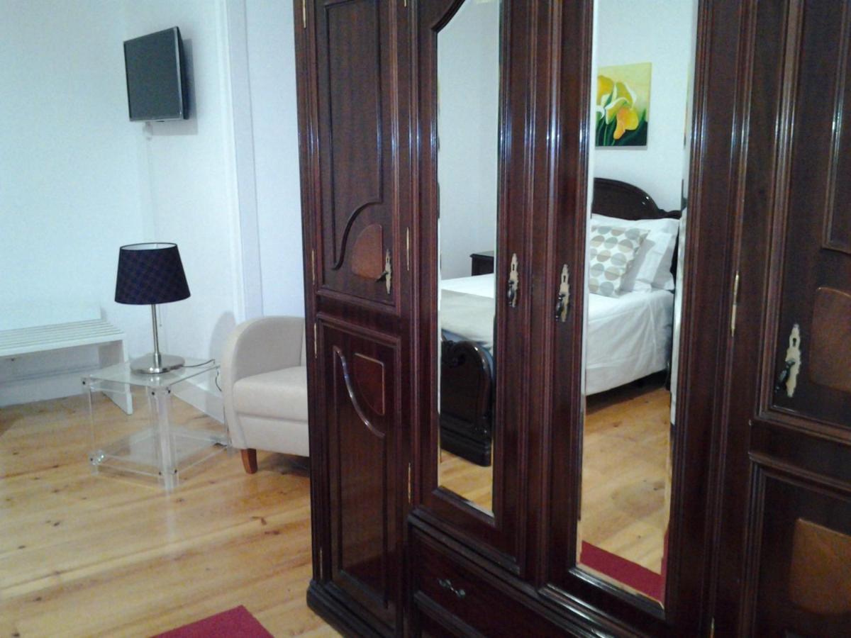 Inn-Chiado Boulevard Guest House Lissabon Buitenkant foto