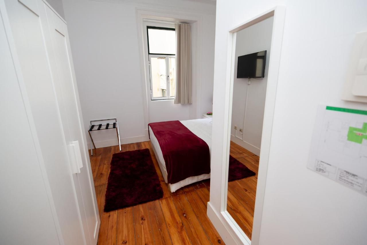 Inn-Chiado Boulevard Guest House Lissabon Buitenkant foto