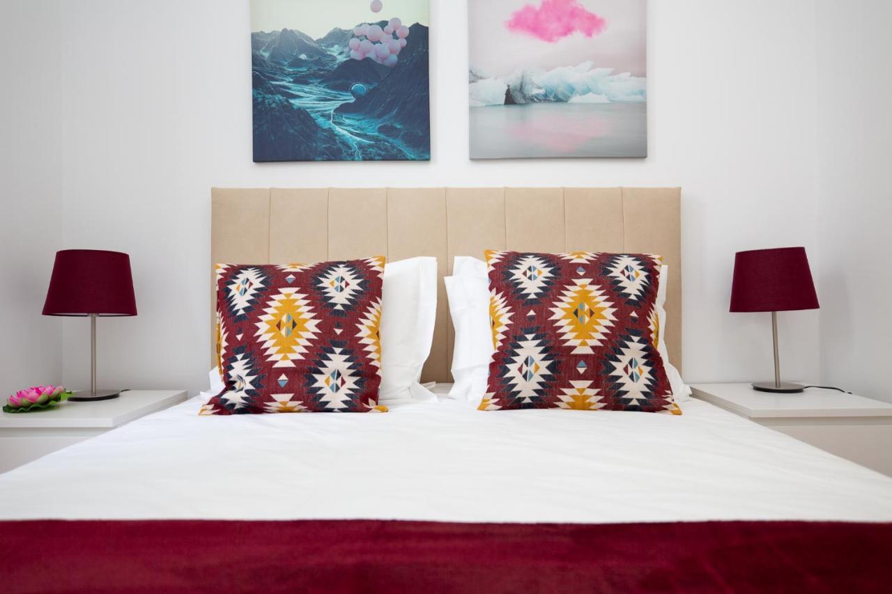 Inn-Chiado Boulevard Guest House Lissabon Buitenkant foto