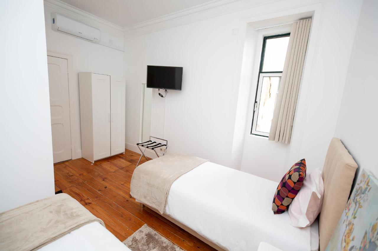 Inn-Chiado Boulevard Guest House Lissabon Buitenkant foto