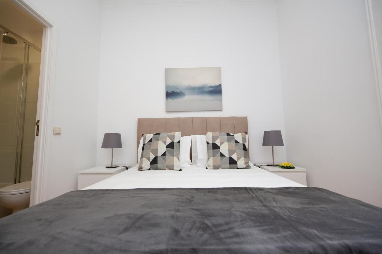 Inn-Chiado Boulevard Guest House Lissabon Buitenkant foto