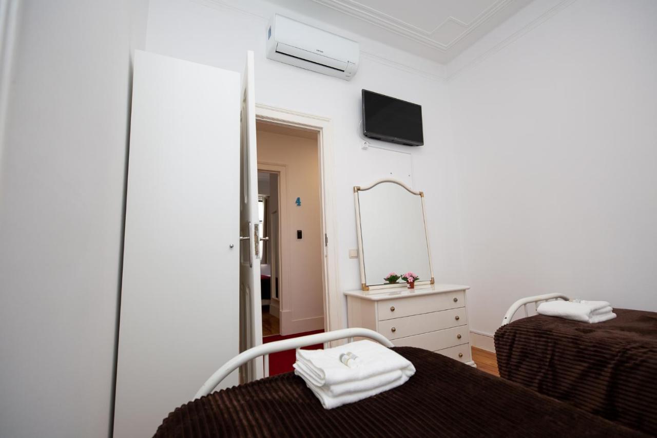 Inn-Chiado Boulevard Guest House Lissabon Buitenkant foto