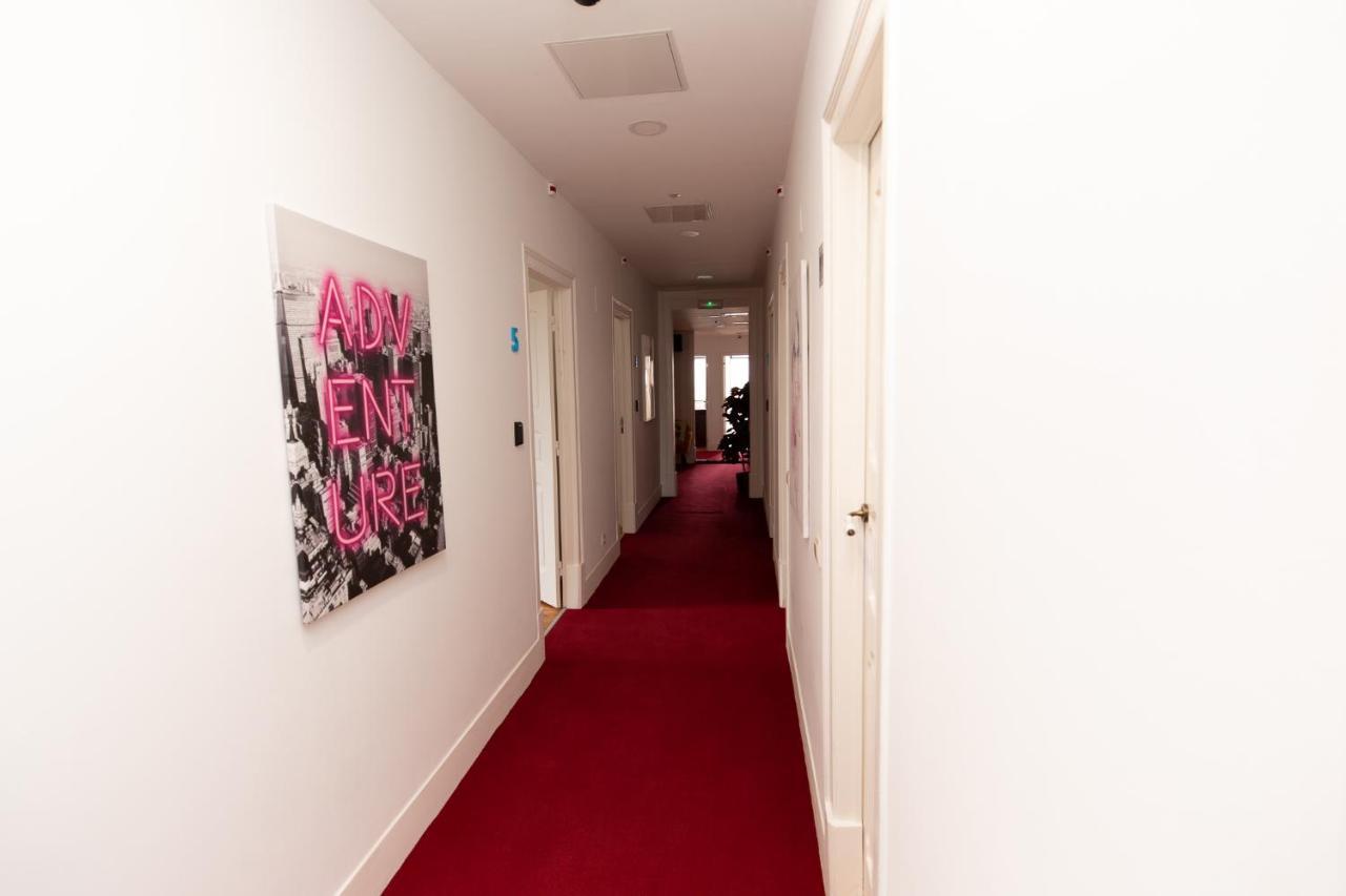 Inn-Chiado Boulevard Guest House Lissabon Buitenkant foto