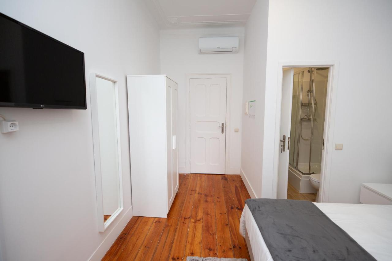 Inn-Chiado Boulevard Guest House Lissabon Buitenkant foto